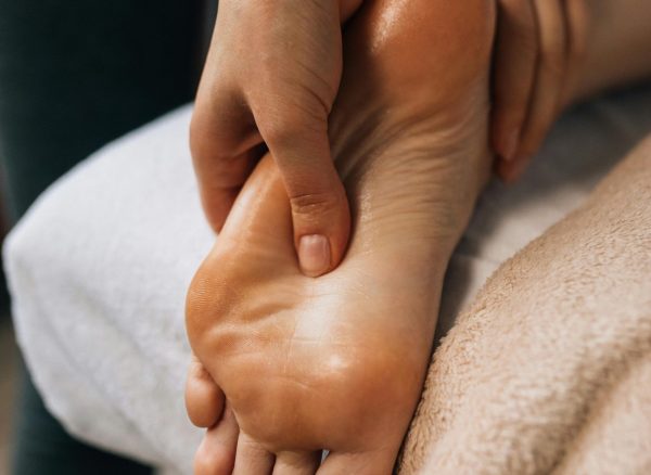 Massage réflexologique pied