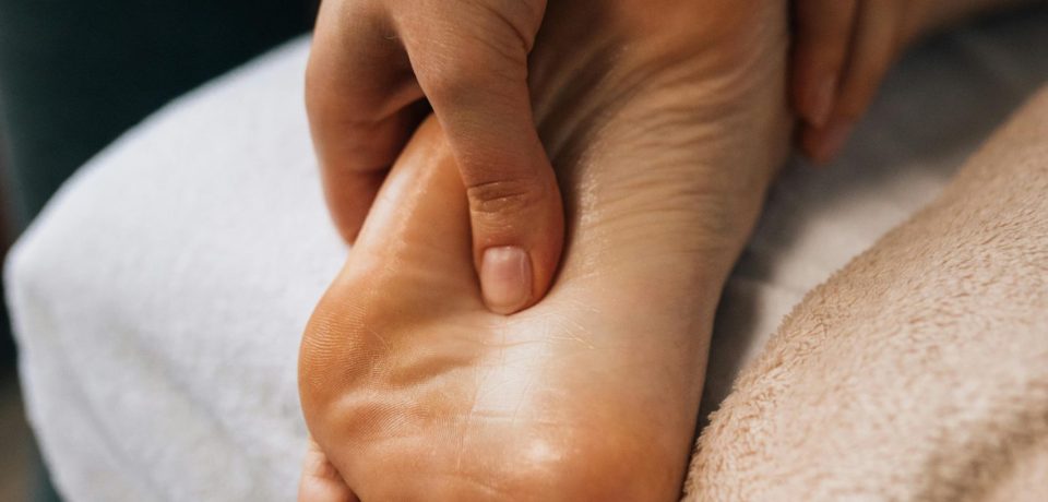 Massage réflexologique pied